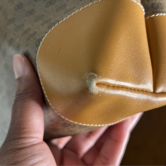 Gucci Vintage Web Tote - Picture 2 of 15